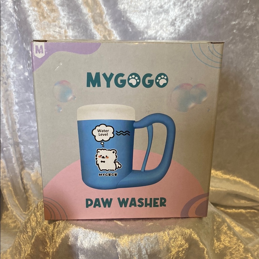 MyGOGO, Pet paw washer blue in color